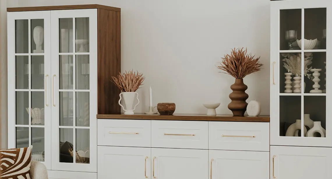 jakie-meble-do-waskiego-salonu